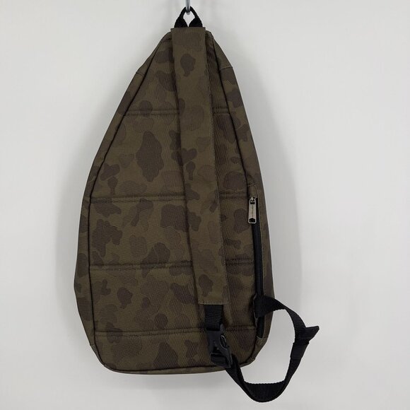 Carhartt Camouflage Sling Backpack Purse With Multiple Compartments & Adjustable - Picture 2 of 7